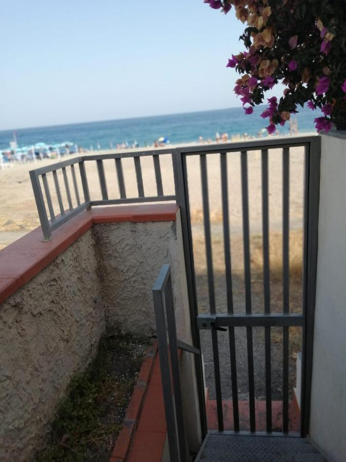 지아르디니낙소스 Recanati Taormina Beach 아파트 외부 사진